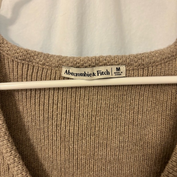 Abercrombie & Fitch Beige Knit Sweater Vest - Picture 3 of 3